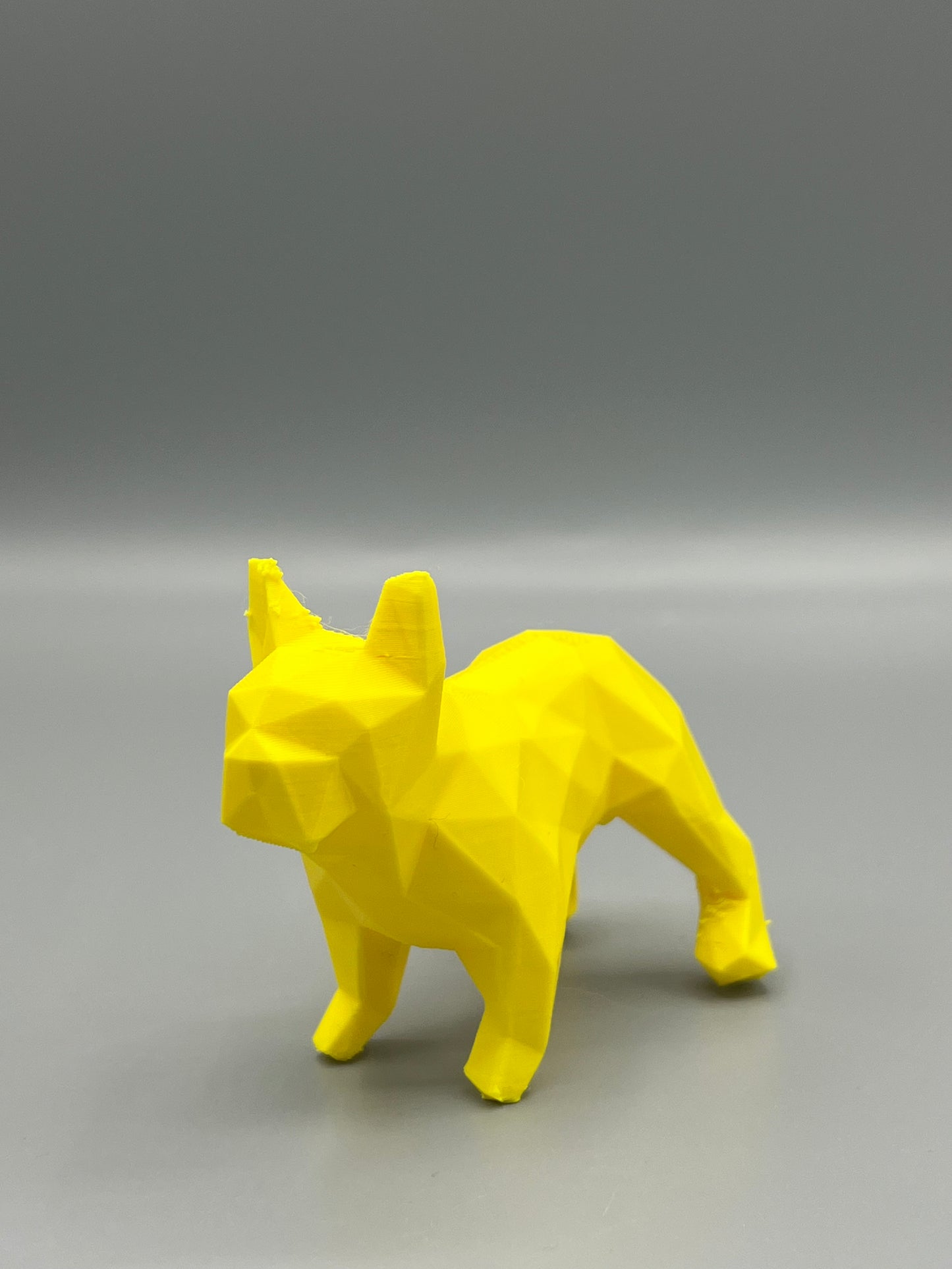 Figura de Buldog de 15 cm en impresión 3D